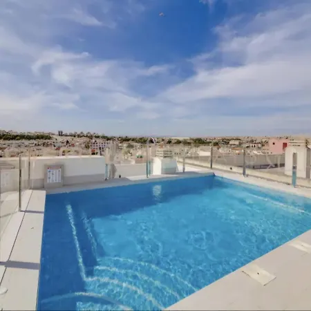 Luxury Penthouse - Rooftop Pool - 100m To The Sea Apartment Torrevieja