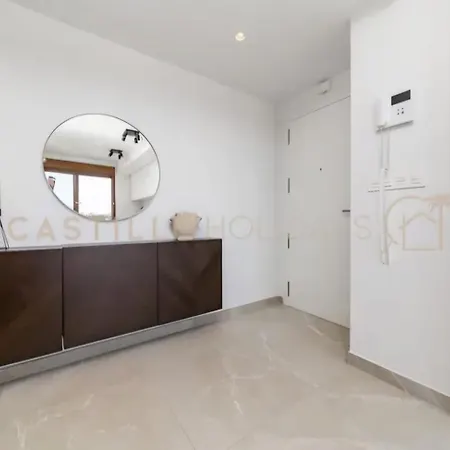 Apartment Luxury Penthouse - Rooftop Pool - 100m To The Sea