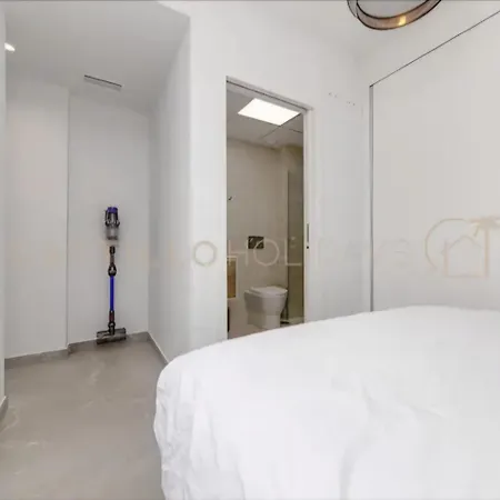 Luxury Penthouse - Rooftop Pool - 100m To The Sea Apartamento Torrevieja